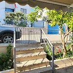 Rian Guest House